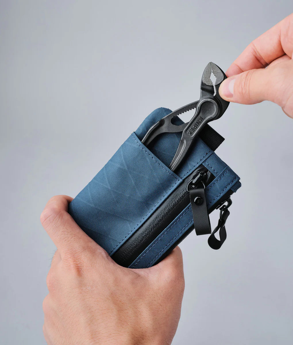 Alpaka - Zip Cardholder