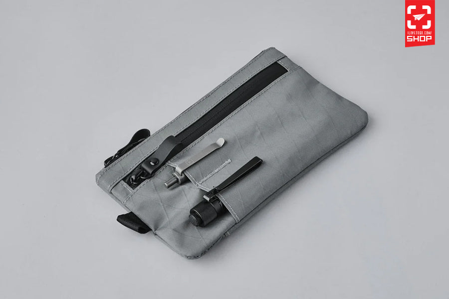 Alpaka - Zip Clutch